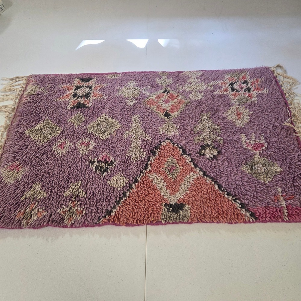 Anthropologie Wool Shag Tasseled Accent Rug Purple Pink Geometric 24x45